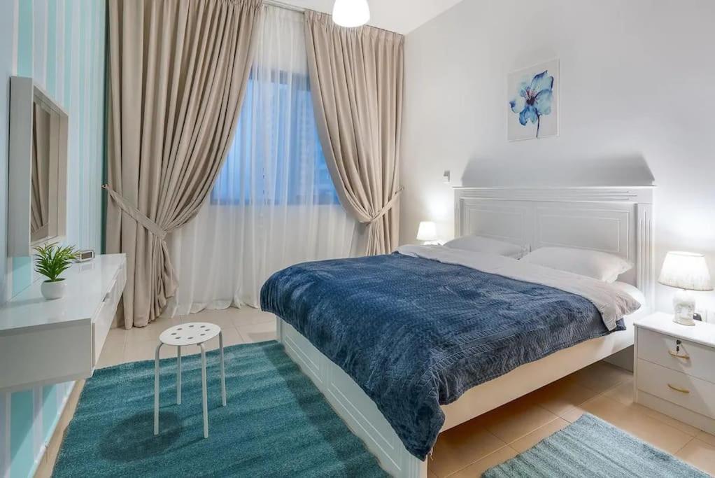 2 Bedroom Front Abou Dabi